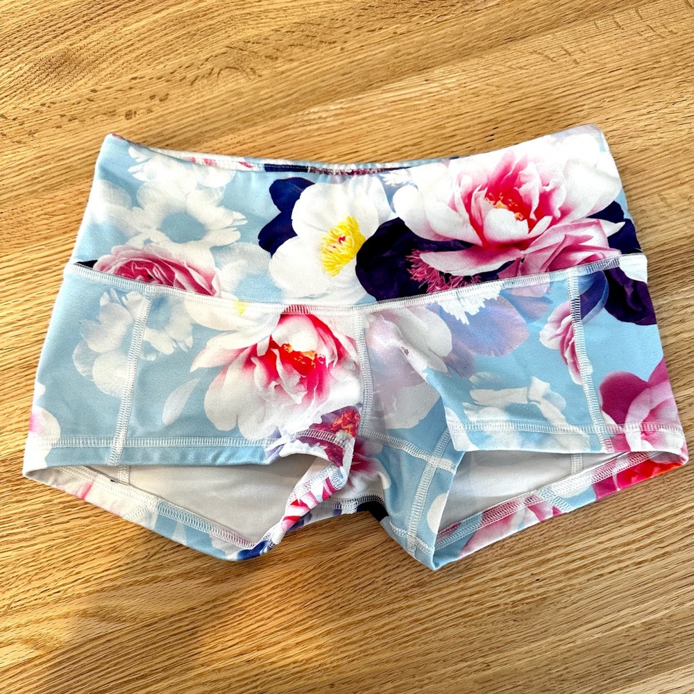 FLEO shorts - women’s low rise contour - XS